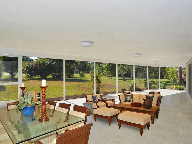 3240 Pine Valley Dr — Photo 7