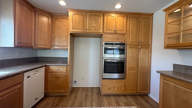 329 Regis Ave — Photo 25