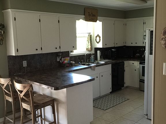 5th image of 238 Guillory Dr