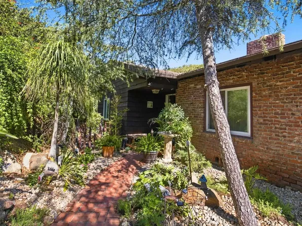 4800 Mount Helix Dr, La Mesa, CA 91941