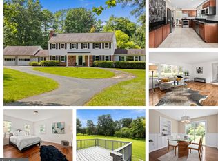 11733 Thomas Ave, Great Falls, VA 22066