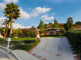 9444 Cordero Ave, Tujunga, CA 91042