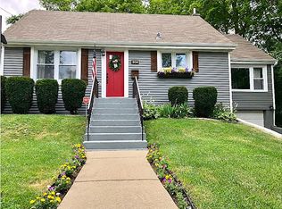 304 Bryant Ave, Glen Ellyn, IL