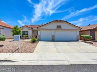 1555 Livingston Dr, Henderson, NV 89012