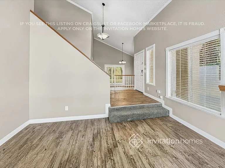 760 Charwood Cir — Photo 6
