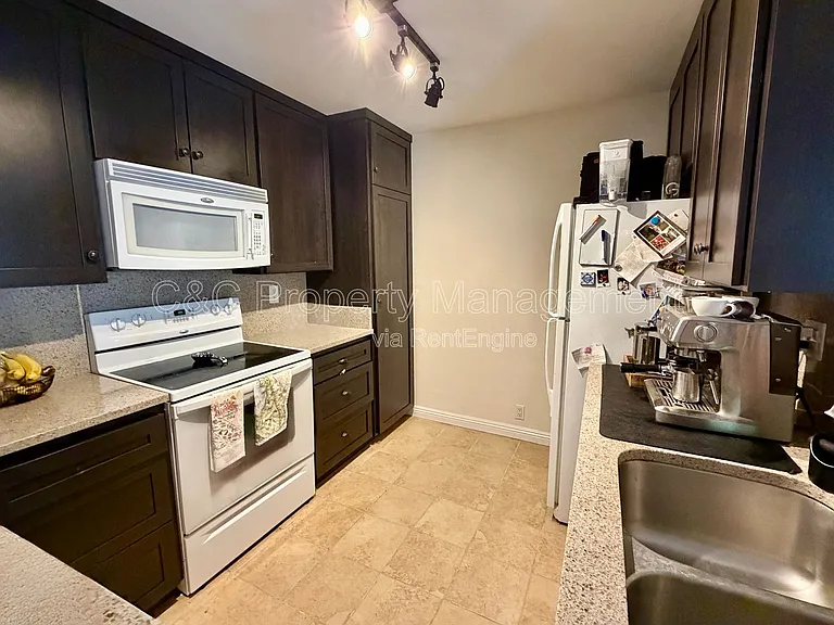 2625 Pirineos Way #226 — Photo 5