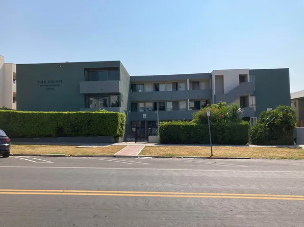 The Park Winona, 1840 Winona Blvd #209, Los Angeles, CA 90027
