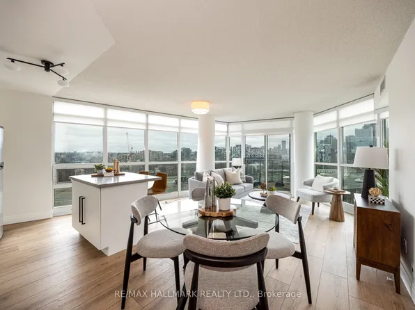 231 Fort York Blvd #1120, Toronto, ON M5V 1B2