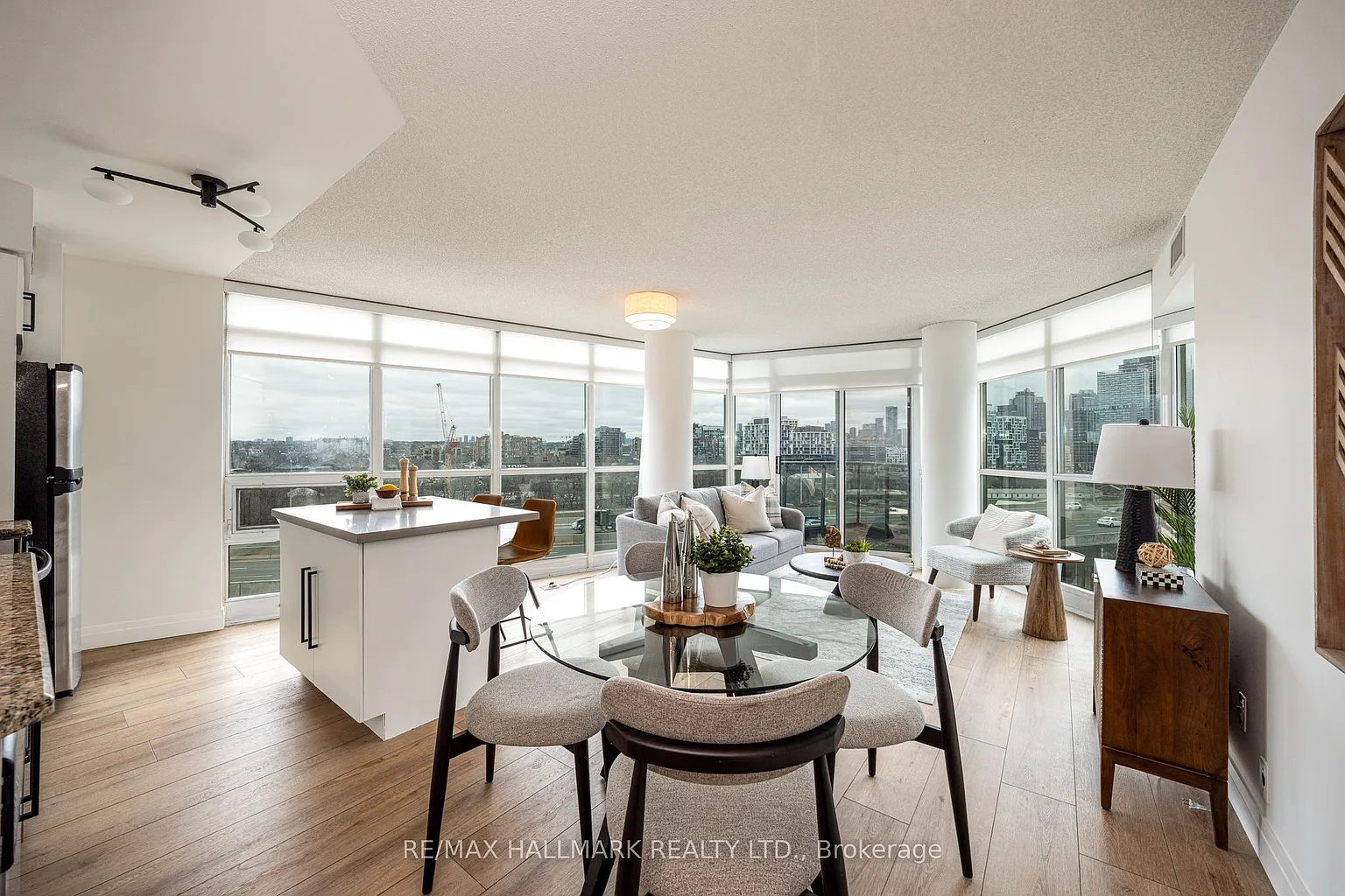 231 Fort York Blvd #1120 photo 1