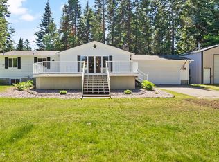 12773 N Hauser Lake Rd, Hauser, ID 83854