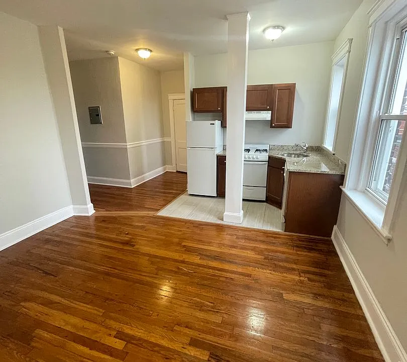 11933 Commonwealth Ave #23