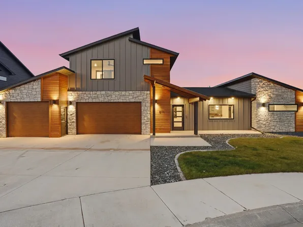 514 Ranchester St, Rapid City, SD 57701