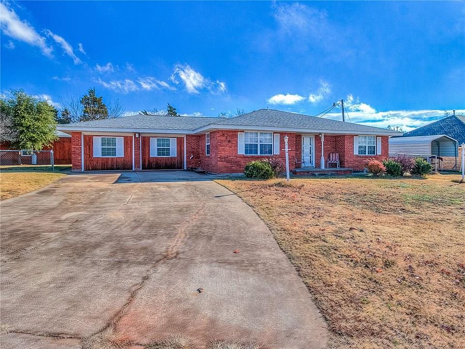 1st image of 528 S Lakehoma Place Dr