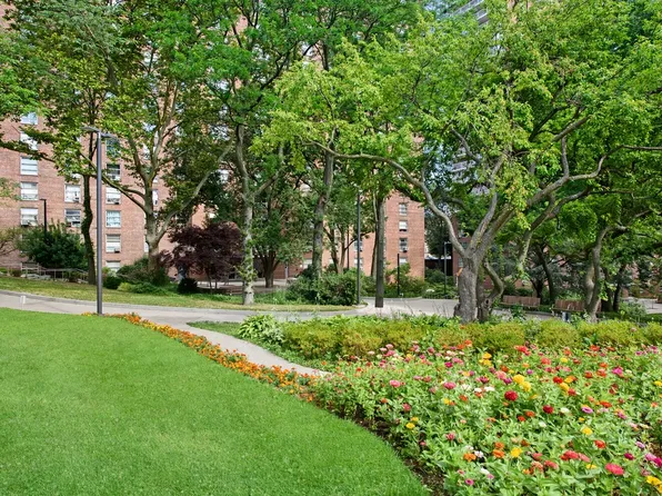 100 Lasalle Street image 17 of 25