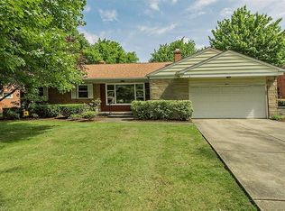 5755 Alberta Dr, Lyndhurst, OH