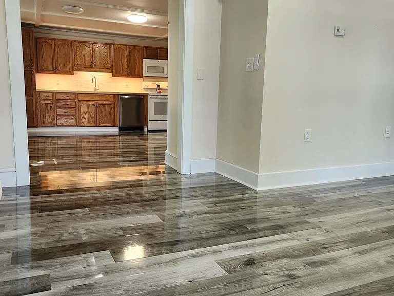 624 S Main St #3C — Photo 8