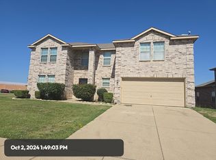 701 S Heights Dr, Crowley, TX 76036