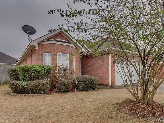2nd image of 1125 Periwinkle Dr