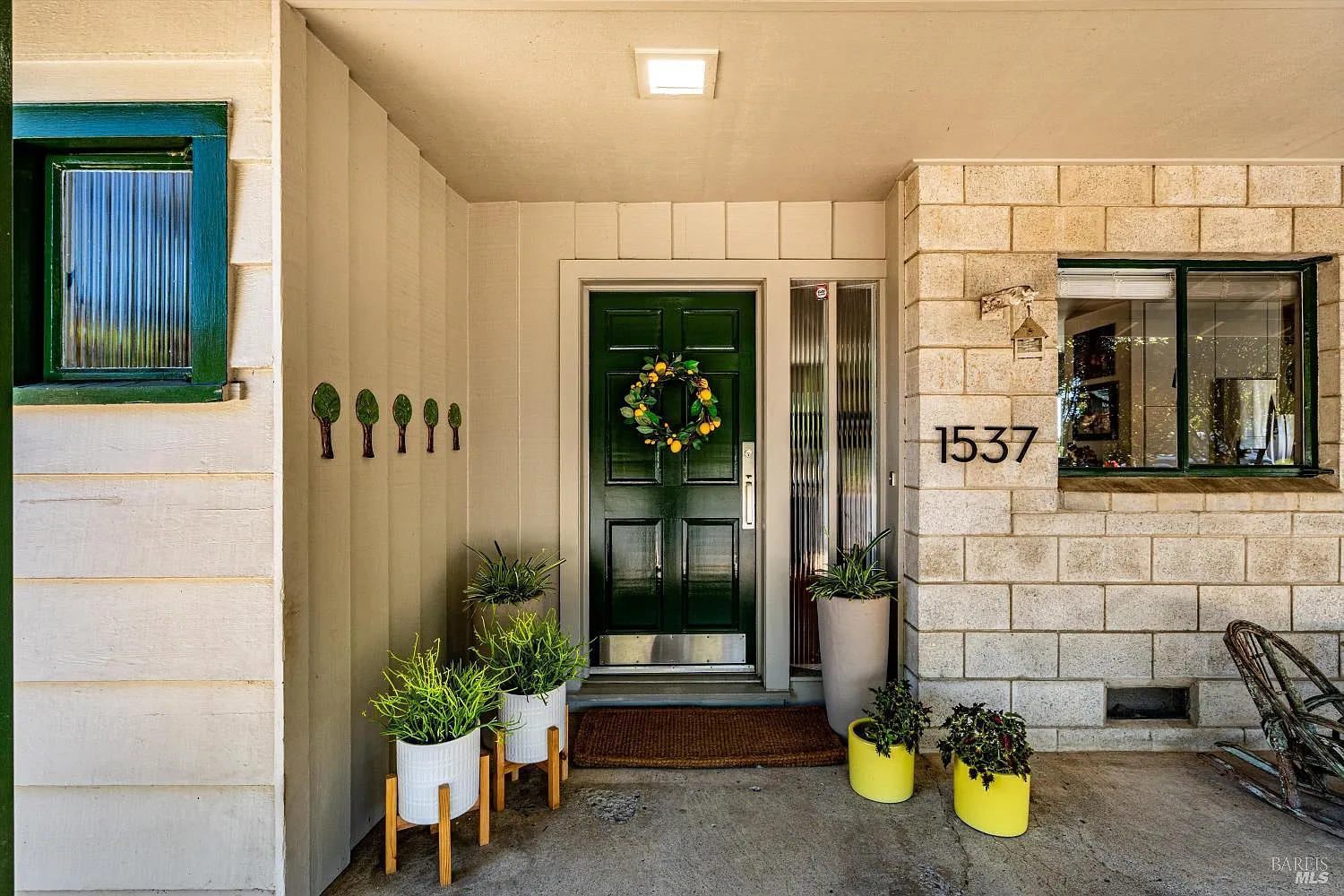 1537 Ora Drive - Photo 8