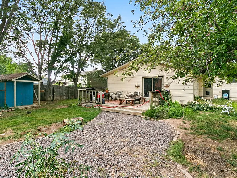 813 Table Mountain Ct — Photo 18