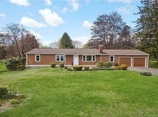 121 Walnut St, Monroe, CT 06468