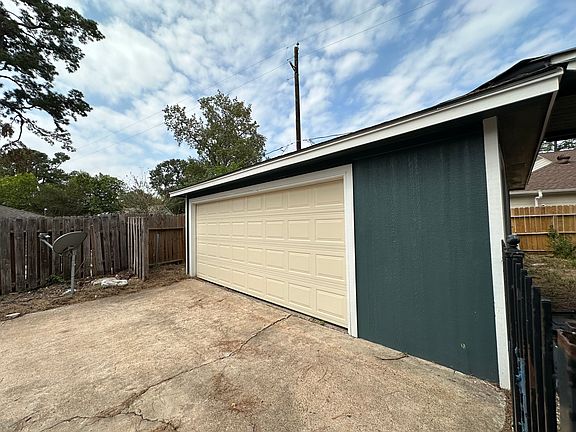 5th image of 1610 Tucumcari Dr