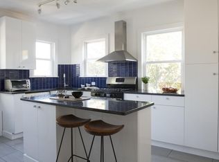 249 Huron Ave APT 5, Cambridge, MA 02138