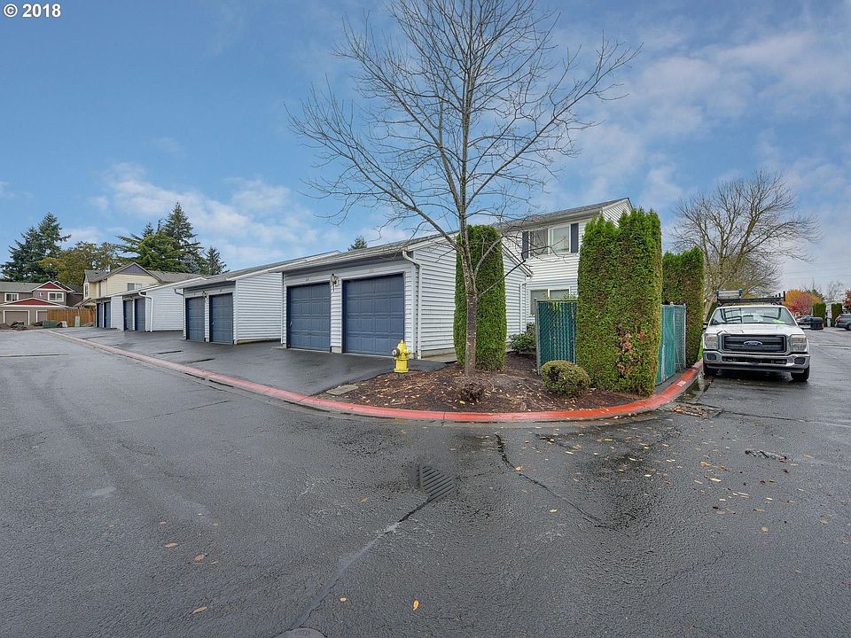1st image of 4000 NE 109th Ave Unit 170