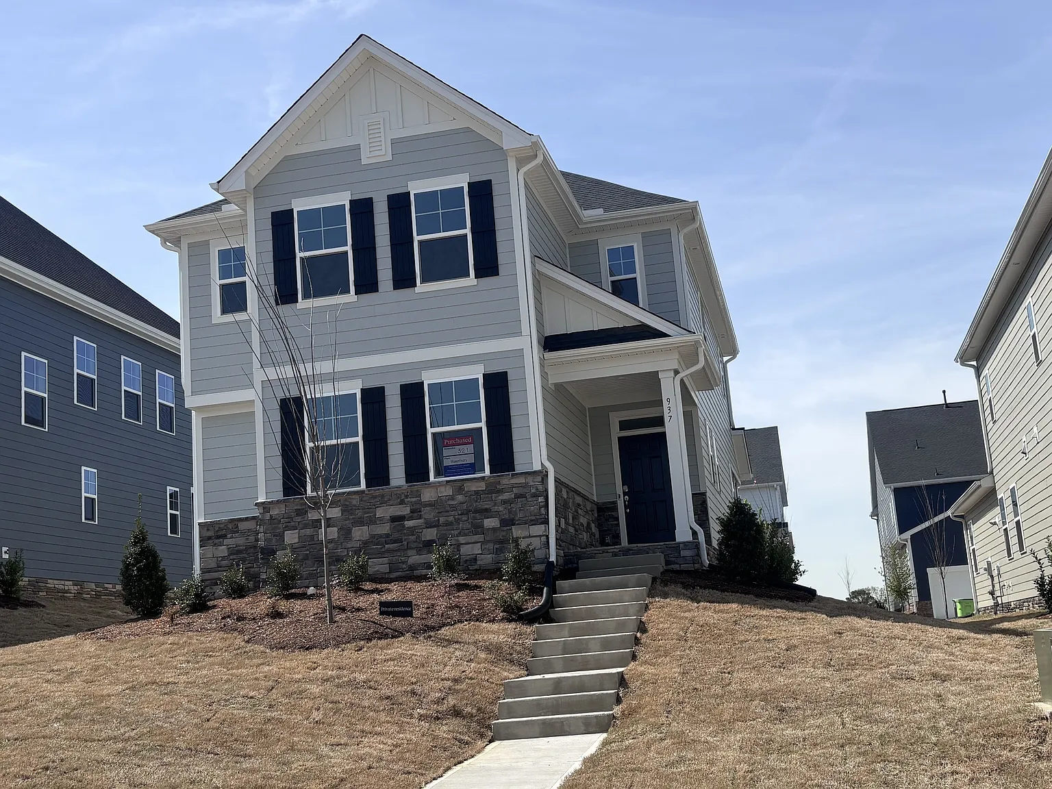 4 bed, 2300 sqft, $2,390 — Photo 2