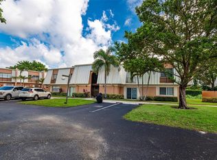 3600 Citrus Trce APT 2, Davie, FL 33328