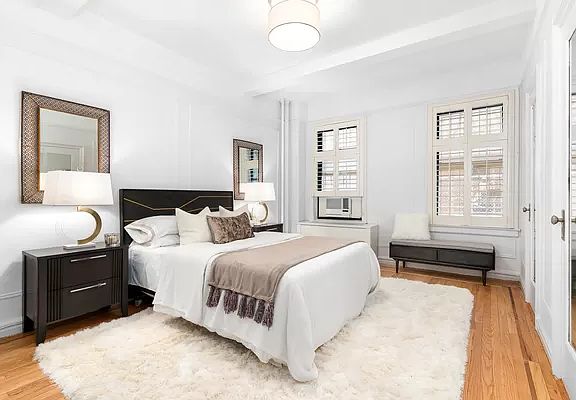 3rd image of 172 E 4th St APT 1D