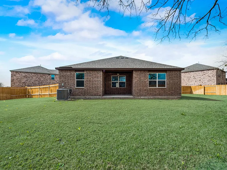 800 Jackel Dr — Photo 19