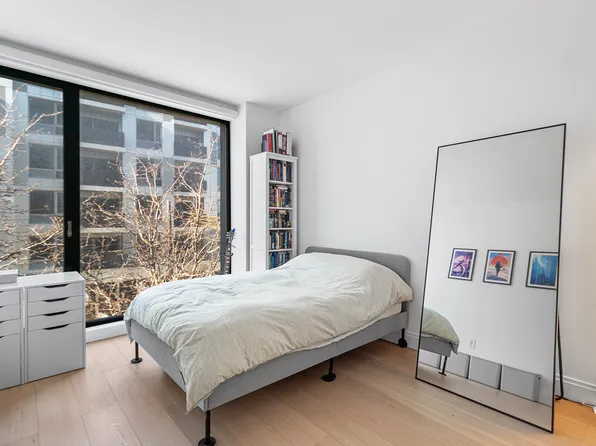 37-14 34th Street image 7 of 24