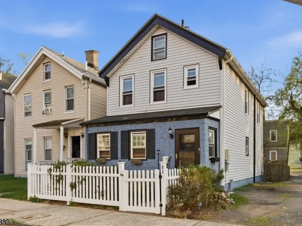 83 Hamilton St, East Orange City, NJ 07017