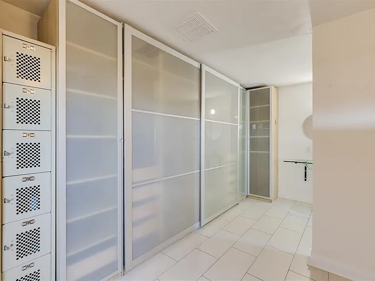 3519 Rogers St — Photo 6