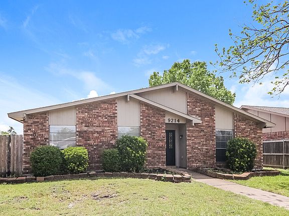 3rd image of 9214 Willowbrook Dr