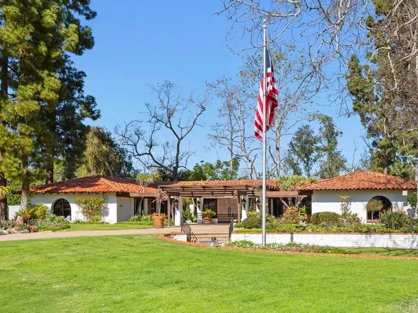 3301 Don Tomaso Dr, Carlsbad, CA 92010