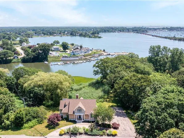 5 Wamphassuc Road, Stonington, CT 06378