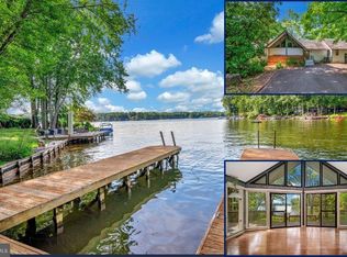 411 Wakefield Dr, Locust Grove, VA 22508