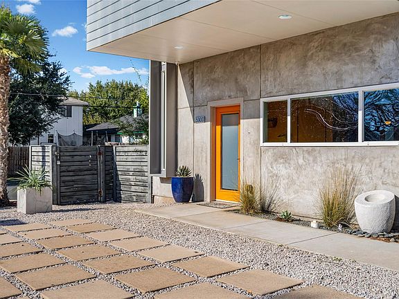 3rd image of 5900 Ventus St