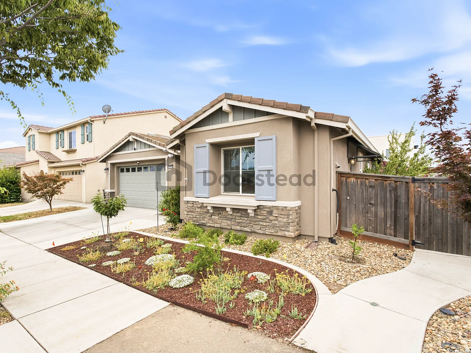 1 bed, 1.0 bath, 700 sqft, $2,270 — Photo 3