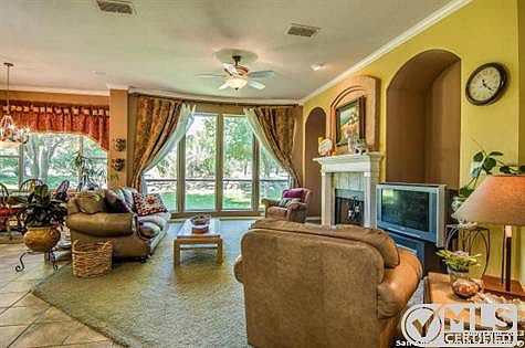 5th image of 29803 Fairway Vista Dr