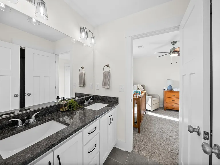 354 Frontier Dr — Photo 26