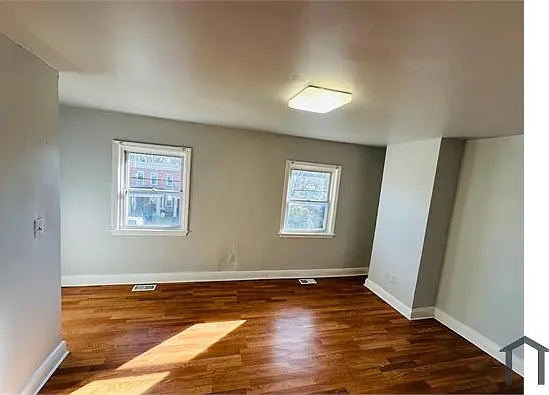 5202 Ready Ave — Photo 6