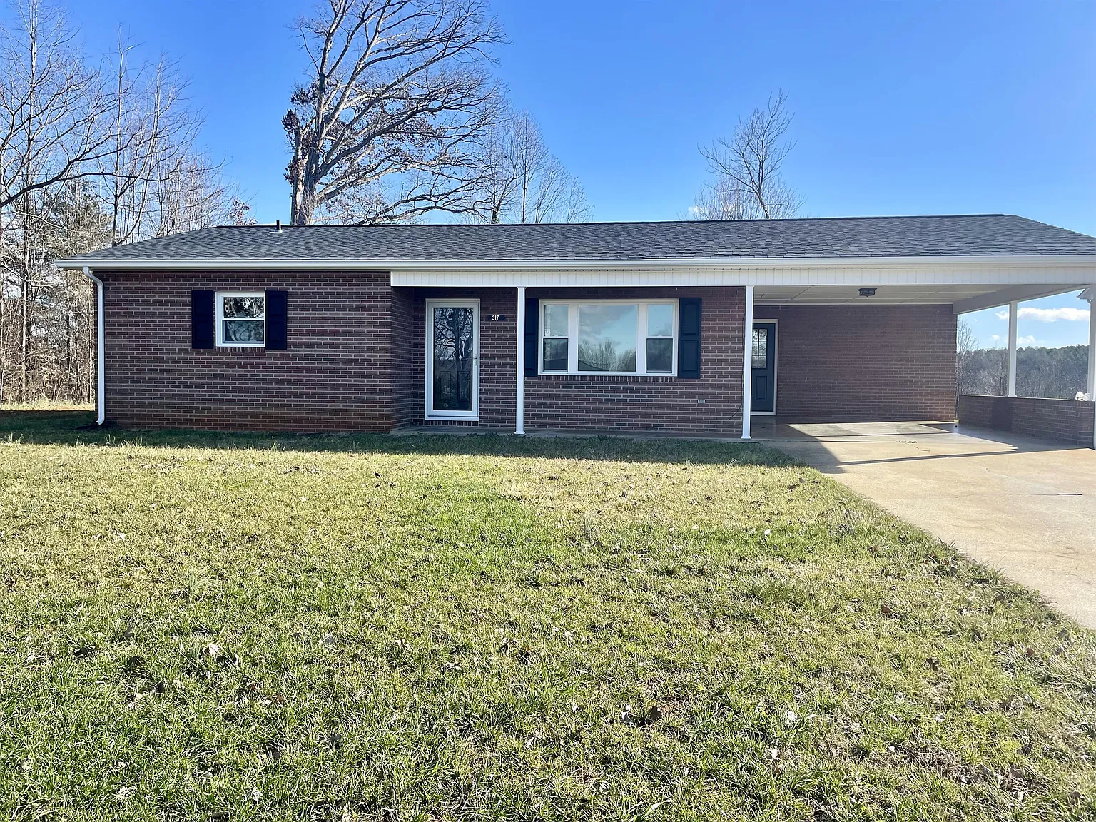 041-01: 317 Enola Road - 1 — Photo 1