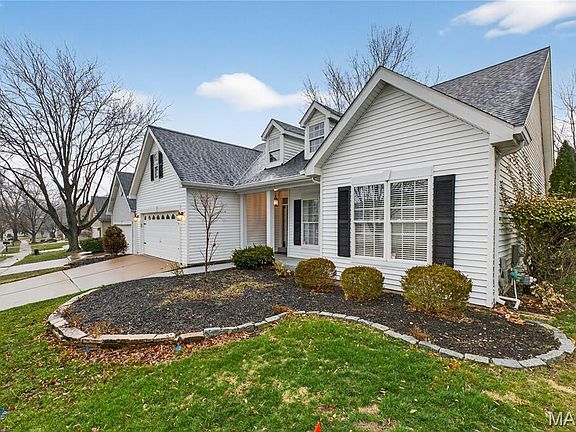 4th image of 931 Wellesley Place Dr