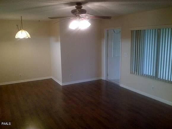 1st image of 414 Pine Glen Ln APT C-2