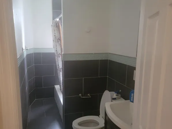 87 Wales Avenue image 8 of 12