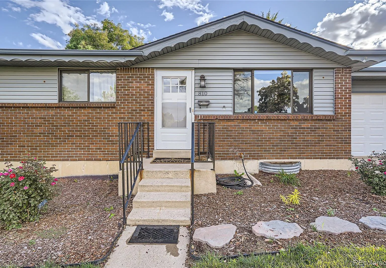 4 bed, 2.0 bath, 1520 sqft, $2,850 — Photo 3