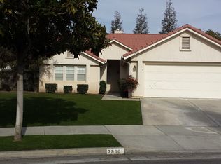 2900 Tea Rose St, Bakersfield, CA 93311